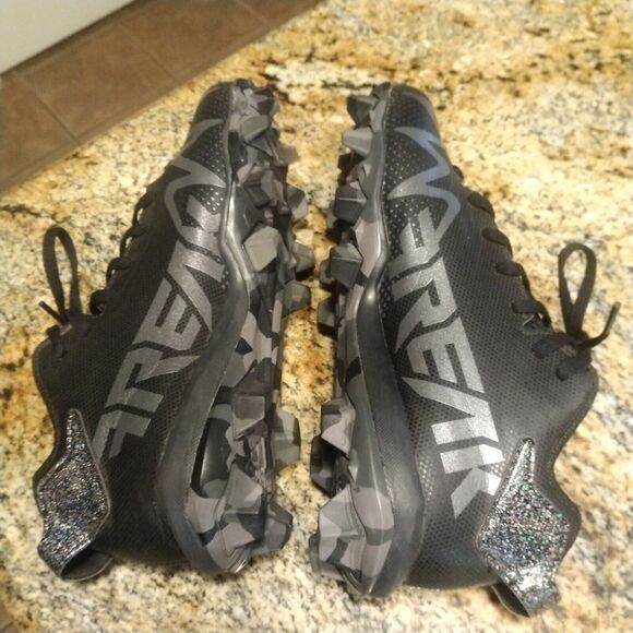 Adidas Freak Spark MD J GZ6889 Football Cleats Boy’s Size 6 - Picture 8 of 12